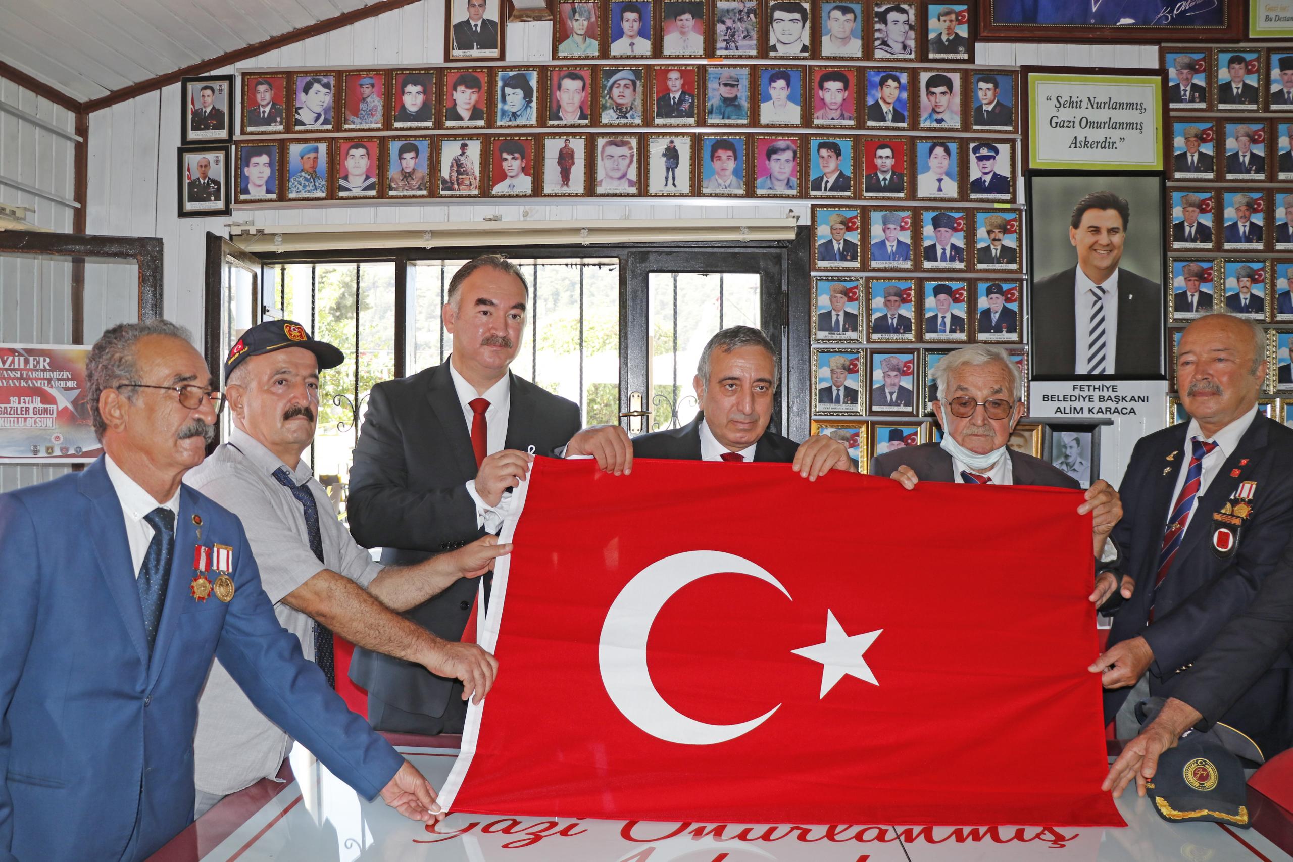 Fethiye Cumhuriyet Başsavcısı Bingül, gazileri ziyaret etti
